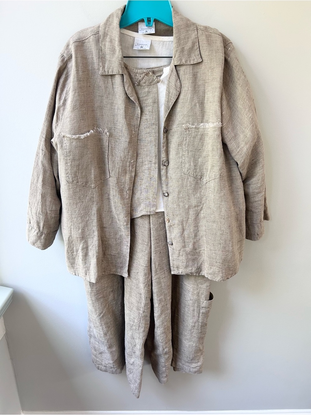 Two-Tone Linen Blend Button-Front Blouse - White & Taupe - Picture 10 of 11